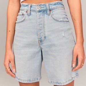 Abercrombie & Fitch High Rise 7 Inch Dad Short Size 26 (2)